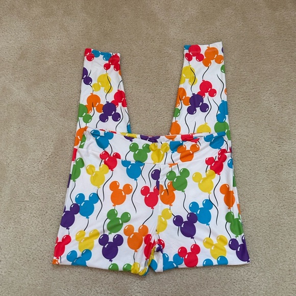 NWOT Disney Parks leggings size large - Picture 2 of 6